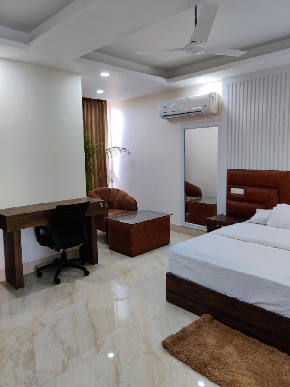 Hotel Maira 데라둔 외부 사진